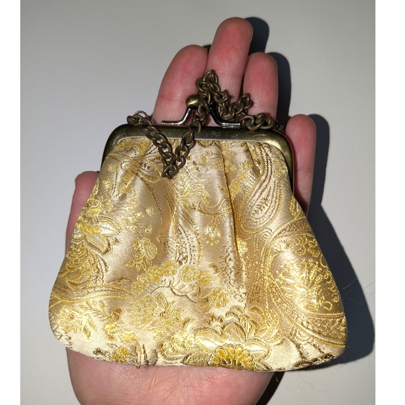 Vintage French-like Style Gold Paisley Floral Fabric Coin Purse - Picture 5 of 8